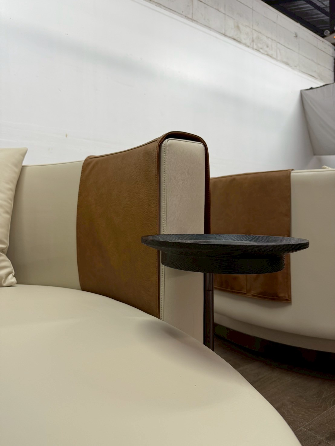 LINE ALBUM K bell 250826 20